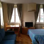 Al Granzo شقة فندقية ترييستي