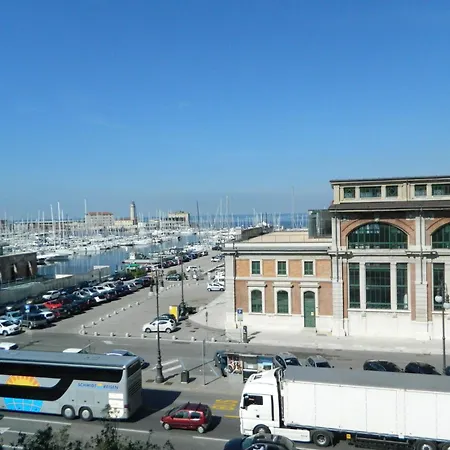 Al Granzo Lägenhetshotell Trieste