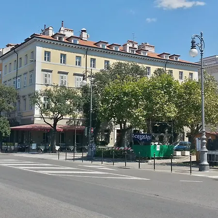 Al Granzo Lägenhetshotell