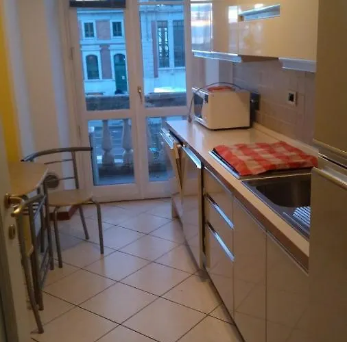 Al Granzo Lägenhetshotell 4*