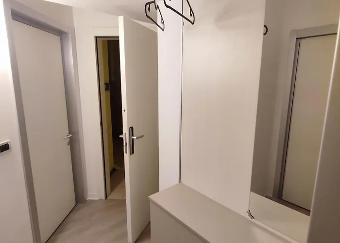 Al Granzo Aparthotel 4*