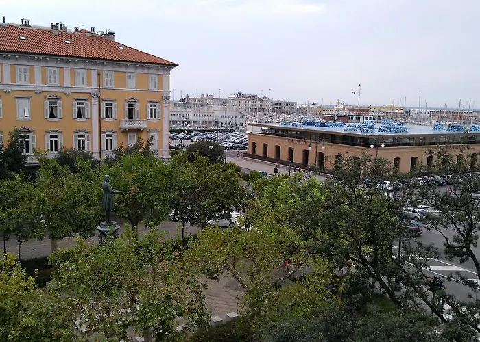 Al Granzo Aparthotel Trieste