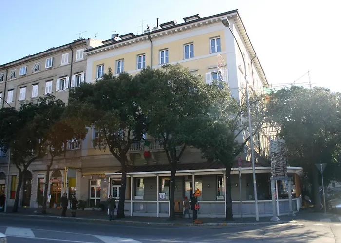 Al Granzo Aparthotel Trieste